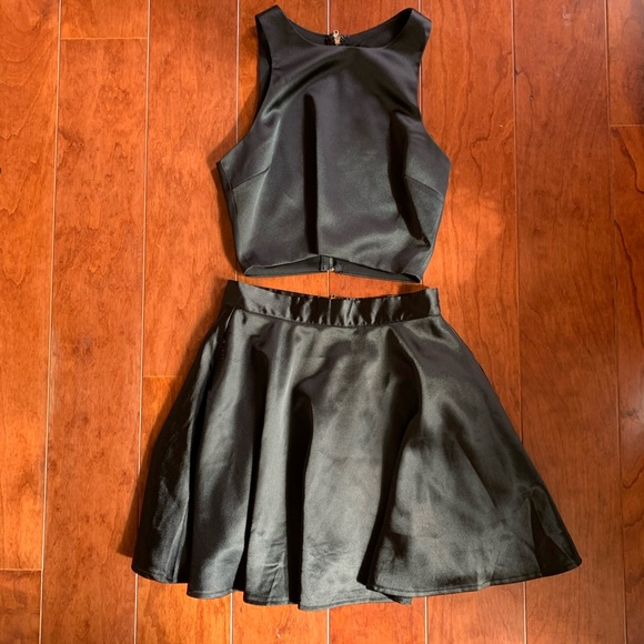 Lulus Dresses & Skirts - LULUS SATIN TWO PIECE DRESS